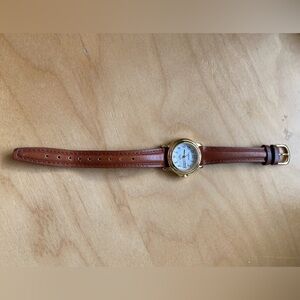 Vintage Carriage Timex Watch Womens 25mm Round Gold Tone Brown Band